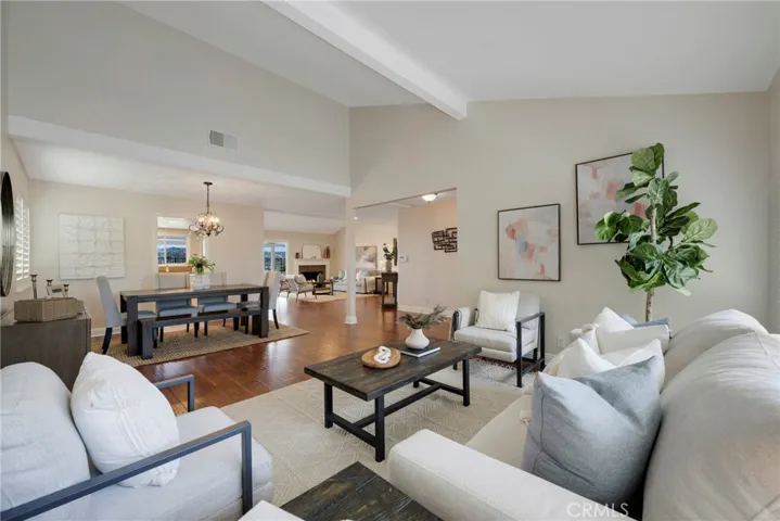 231 E Country Hills Drive, La Habra, California 90631