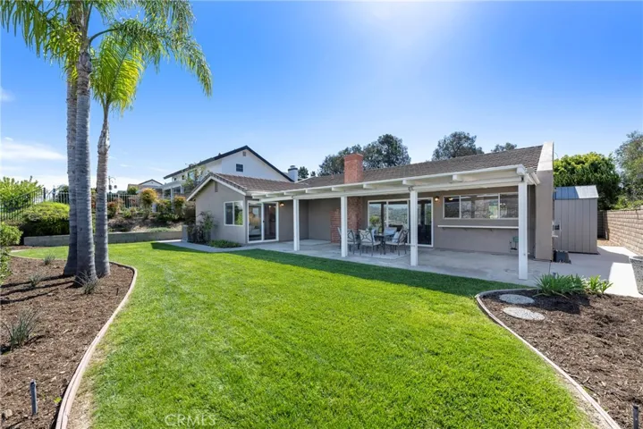 231 E Country Hills Drive, La Habra, California 90631