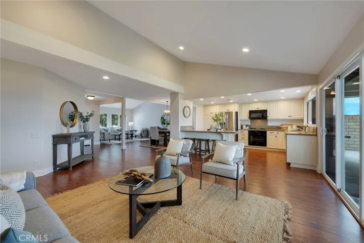 231 E Country Hills Drive, La Habra, California 90631