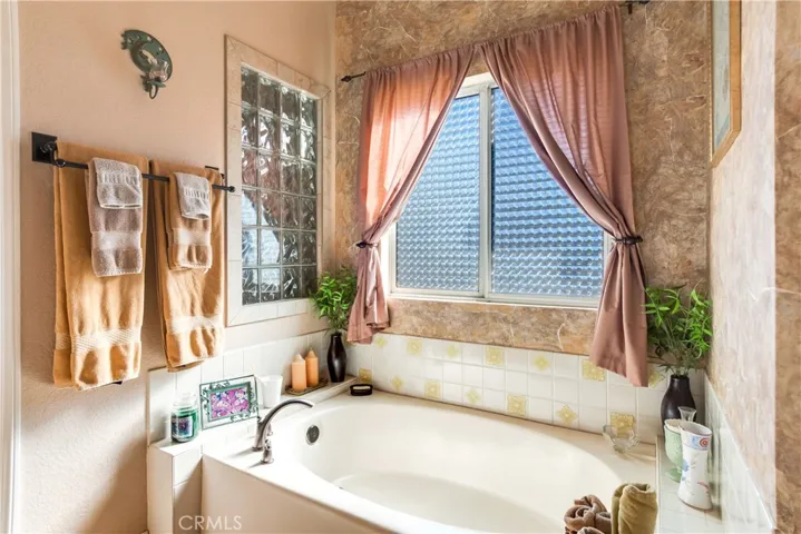 40016 Malacca Way, Murrieta, California 92562