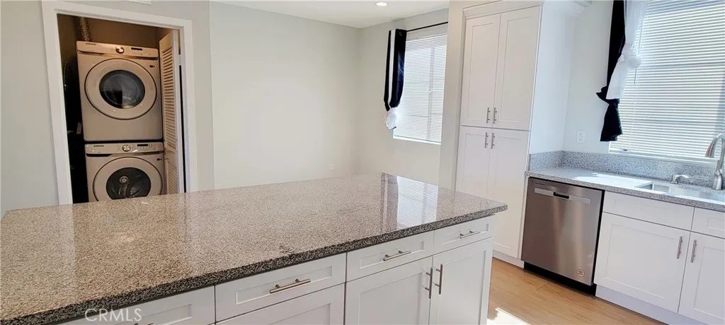 937 Savi Drive 104, Corona, California 92878