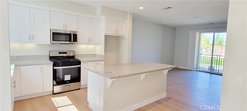 937 Savi Drive 104, Corona, California 92878