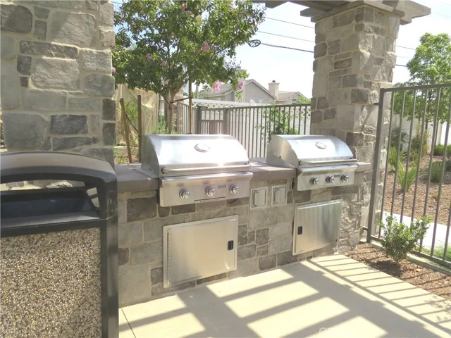 937 Savi Drive 104, Corona, California 92878