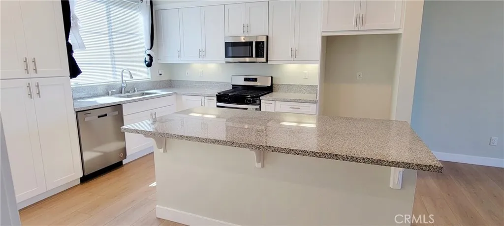 937 Savi Drive 104, Corona, California 92878