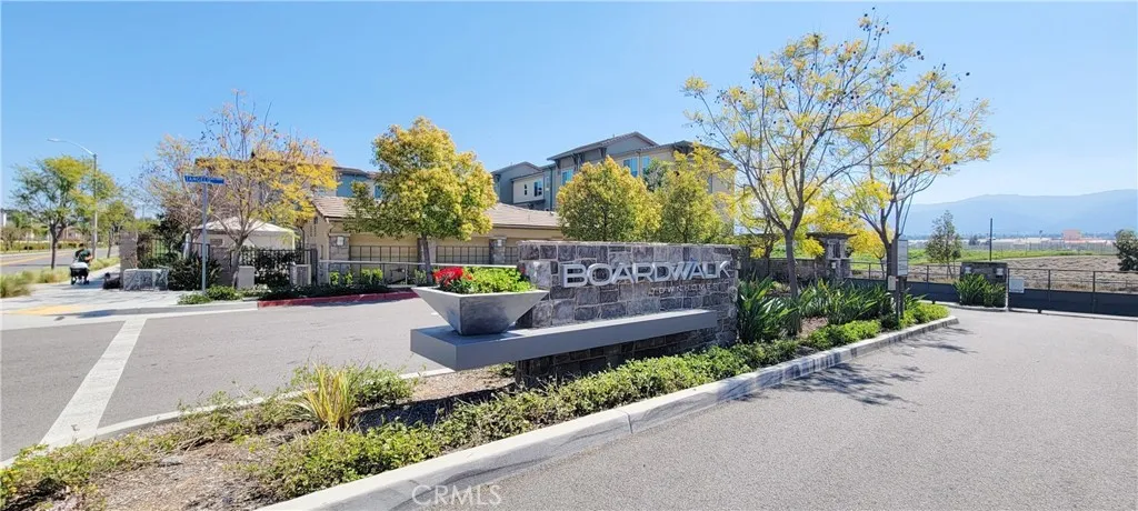 937 Savi Drive 104, Corona, California 92878