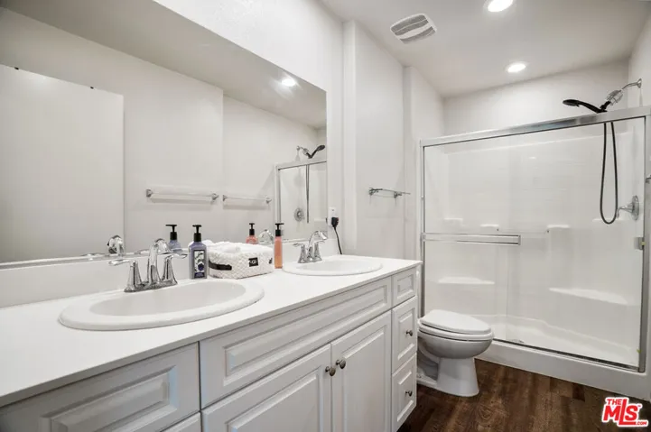 14104 W Birch Lane, Van Nuys, California 91405