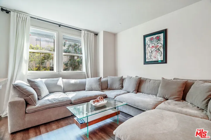 14104 W Birch Lane, Van Nuys, California 91405
