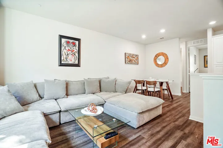 14104 W Birch Lane, Van Nuys, California 91405
