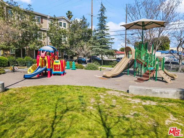 14104 W Birch Lane, Van Nuys, California 91405
