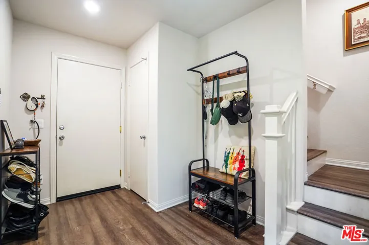 14104 W Birch Lane, Van Nuys, California 91405
