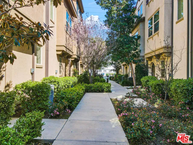 14104 W Birch Lane, Van Nuys, California 91405