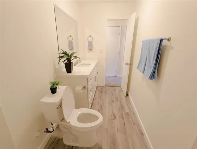 9166 Cerritos Avenue 104, Anaheim, California 92804