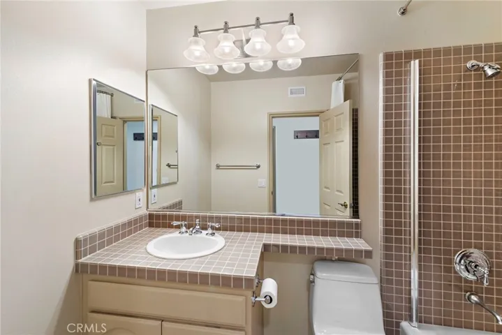 Main Floor Bathroom
