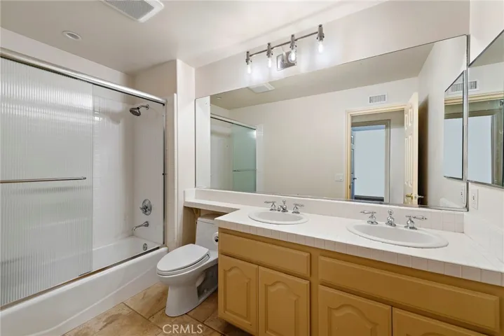 Upstairs Guest Bathroom