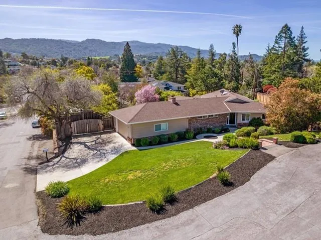 1980 Laver Court, Los Altos, California 94024