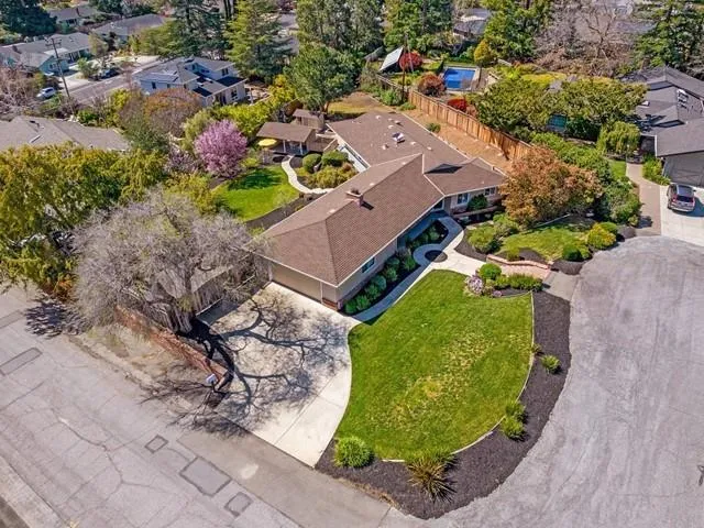 1980 Laver Court, Los Altos, California 94024