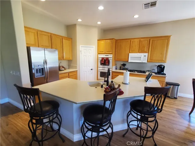 Spacious Kitchen