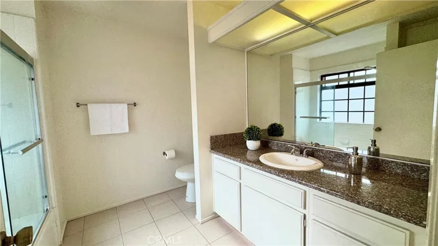 2971 Plaza Del Amo 299, Torrance, California 90503