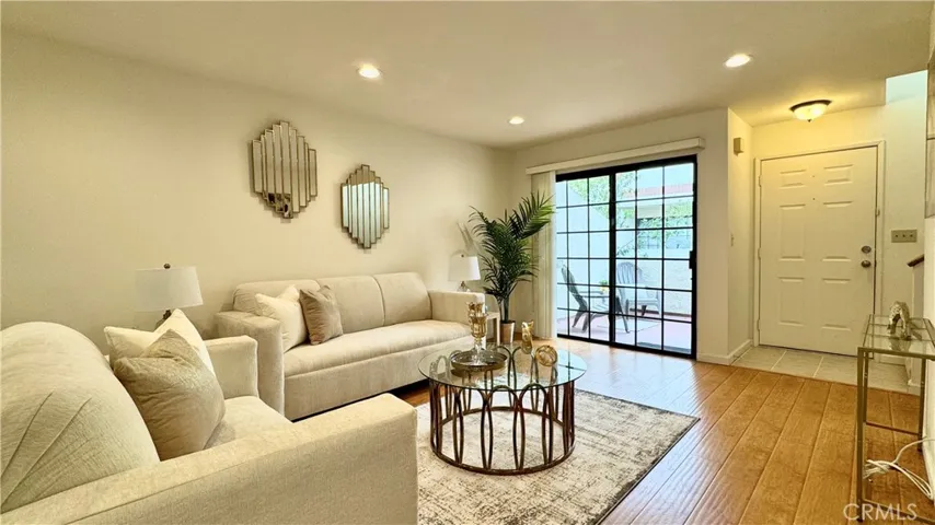 2971 Plaza Del Amo 299, Torrance, California 90503