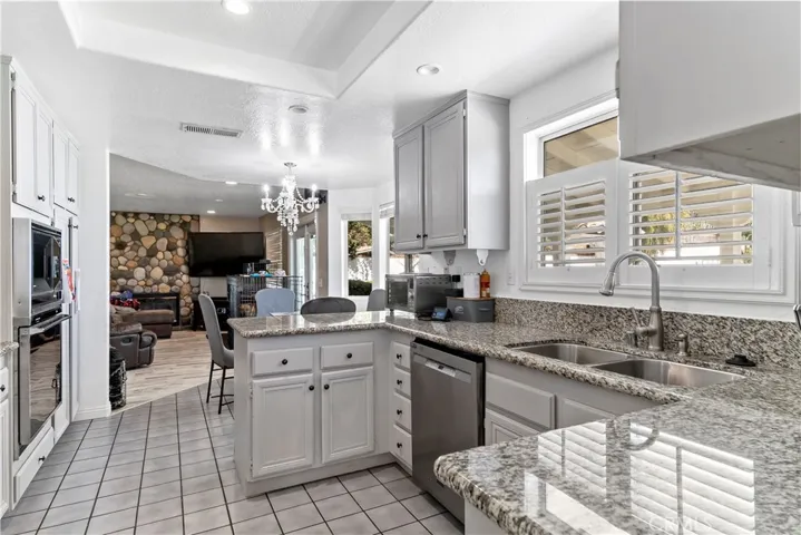 1491 Hunters Trail, Glendora, California 91740