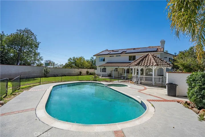 1491 Hunters Trail, Glendora, California 91740