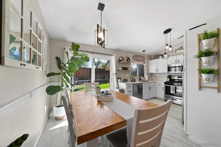 43062 Corte Cabrera, Temecula, California 92592