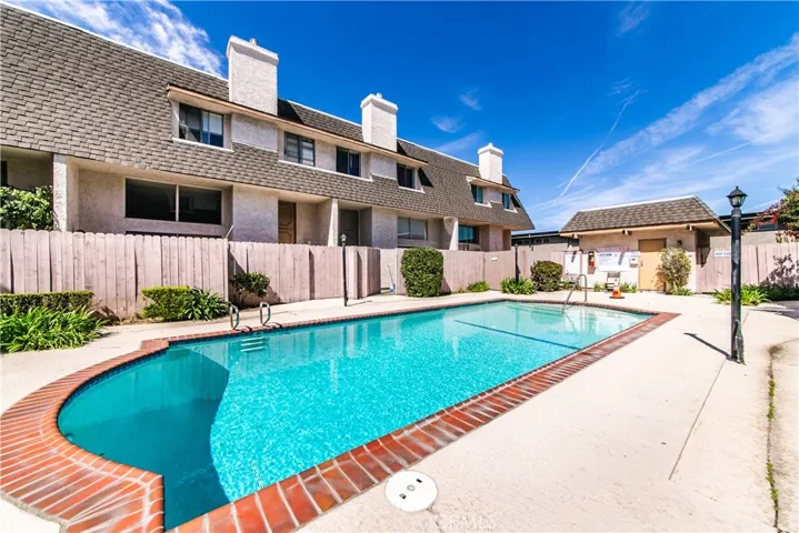 Community pool