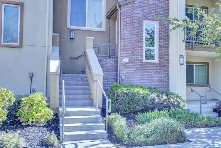 1318 N Capitol Avenue 6, San Jose, California 95132