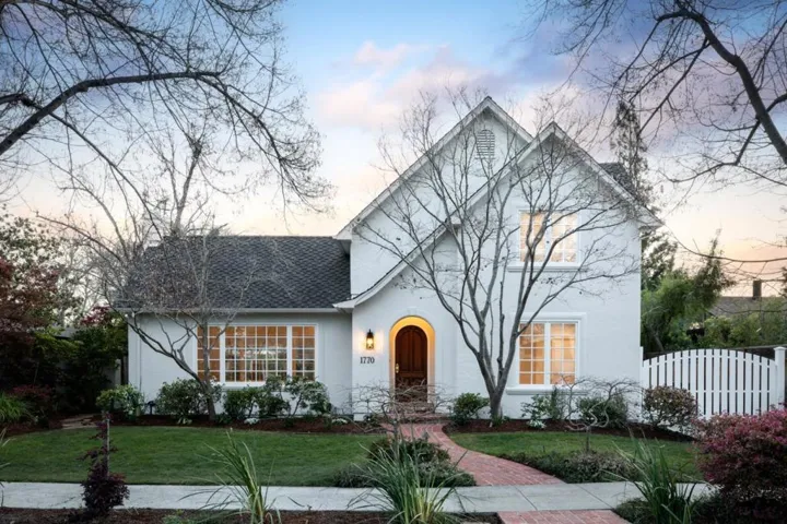 1770 Guinda Street, Palo Alto, California 94303