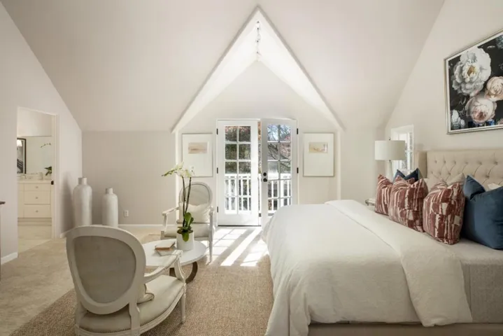1770 Guinda Street, Palo Alto, California 94303