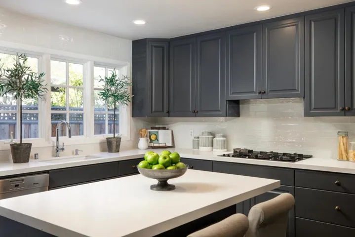 1770 Guinda Street, Palo Alto, California 94303