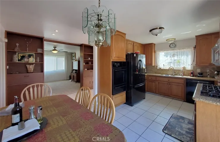 6531 Alexandria Drive, Huntington Beach, California 92647