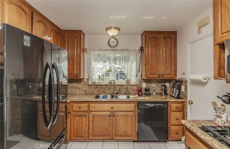 6531 Alexandria Drive, Huntington Beach, California 92647
