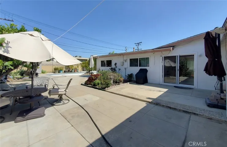 6531 Alexandria Drive, Huntington Beach, California 92647