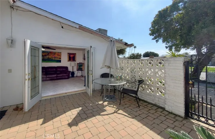 6531 Alexandria Drive, Huntington Beach, California 92647