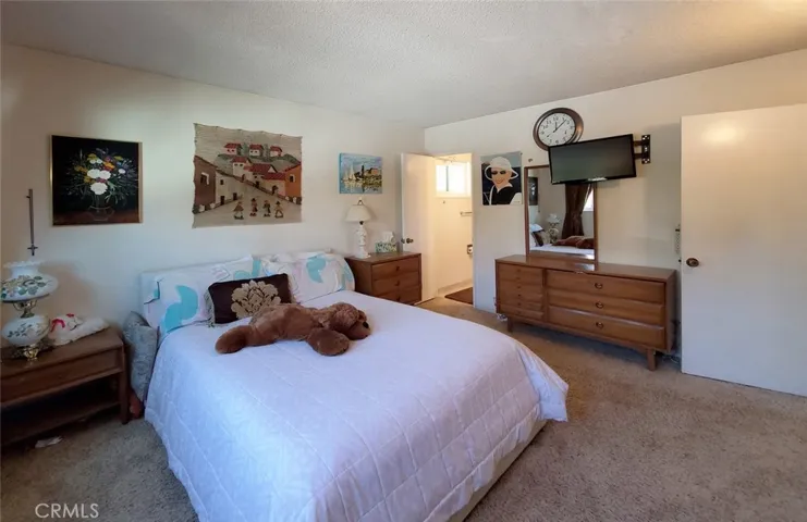 6531 Alexandria Drive, Huntington Beach, California 92647