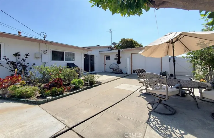 6531 Alexandria Drive, Huntington Beach, California 92647