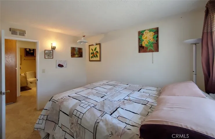 6531 Alexandria Drive, Huntington Beach, California 92647