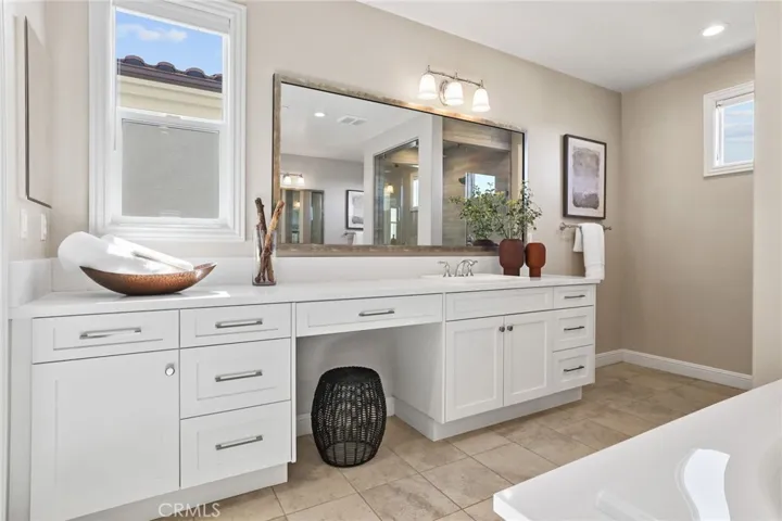17 Barberry, Lake Forest, California 92630