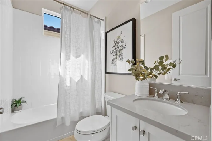 17 Barberry, Lake Forest, California 92630