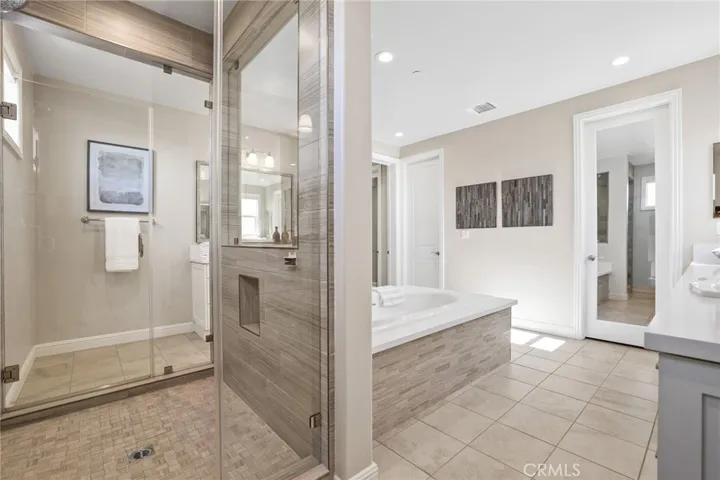 17 Barberry, Lake Forest, California 92630