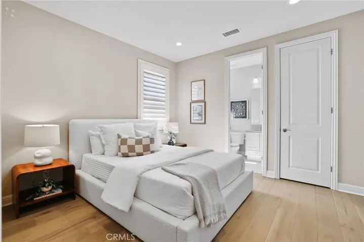 17 Barberry, Lake Forest, California 92630