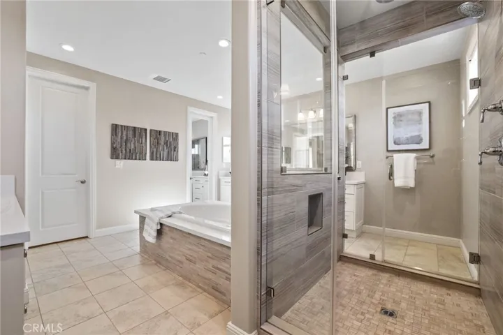 17 Barberry, Lake Forest, California 92630