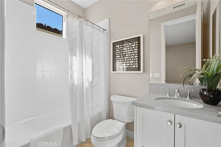 17 Barberry, Lake Forest, California 92630