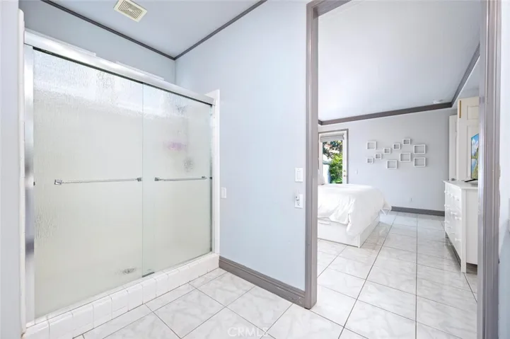 21245 Mazatlan, Mission Viejo, California 92692