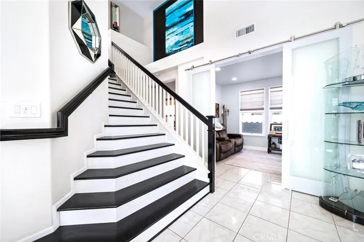 21245 Mazatlan, Mission Viejo, California 92692