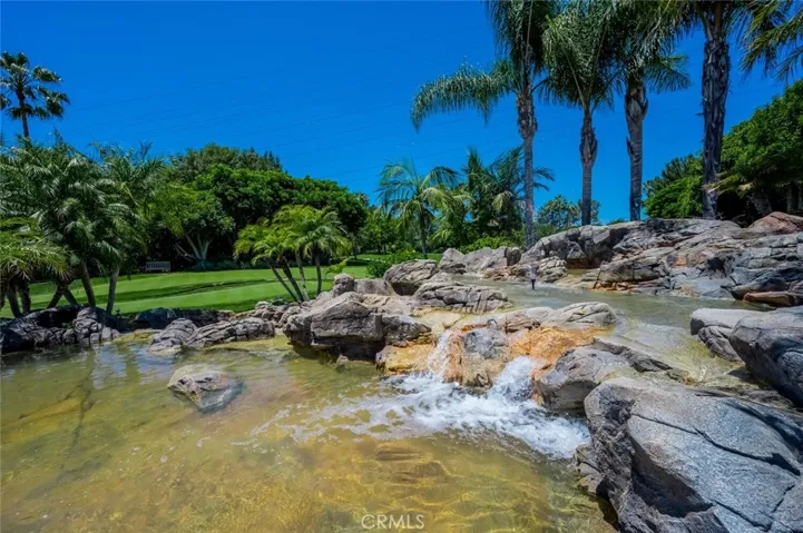 21245 Mazatlan, Mission Viejo, California 92692