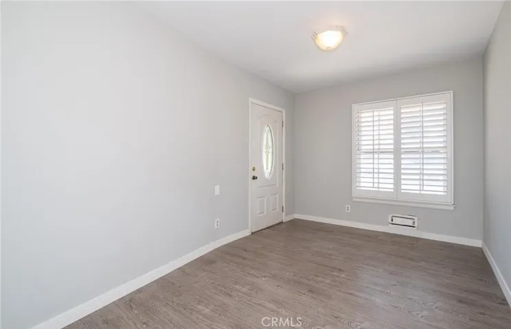 Formal entry way