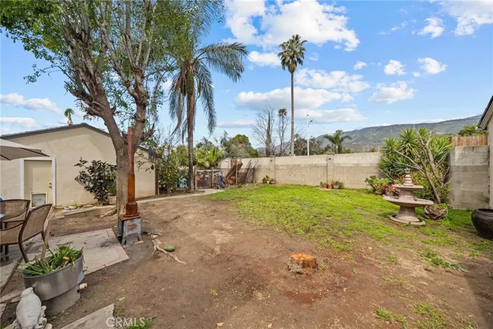 148 Carmelita Lane, San Bernardino, California 92407