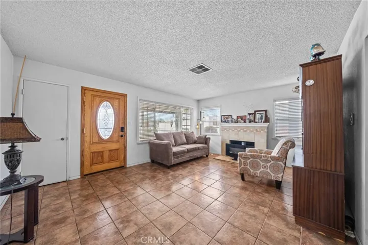 148 Carmelita Lane, San Bernardino, California 92407